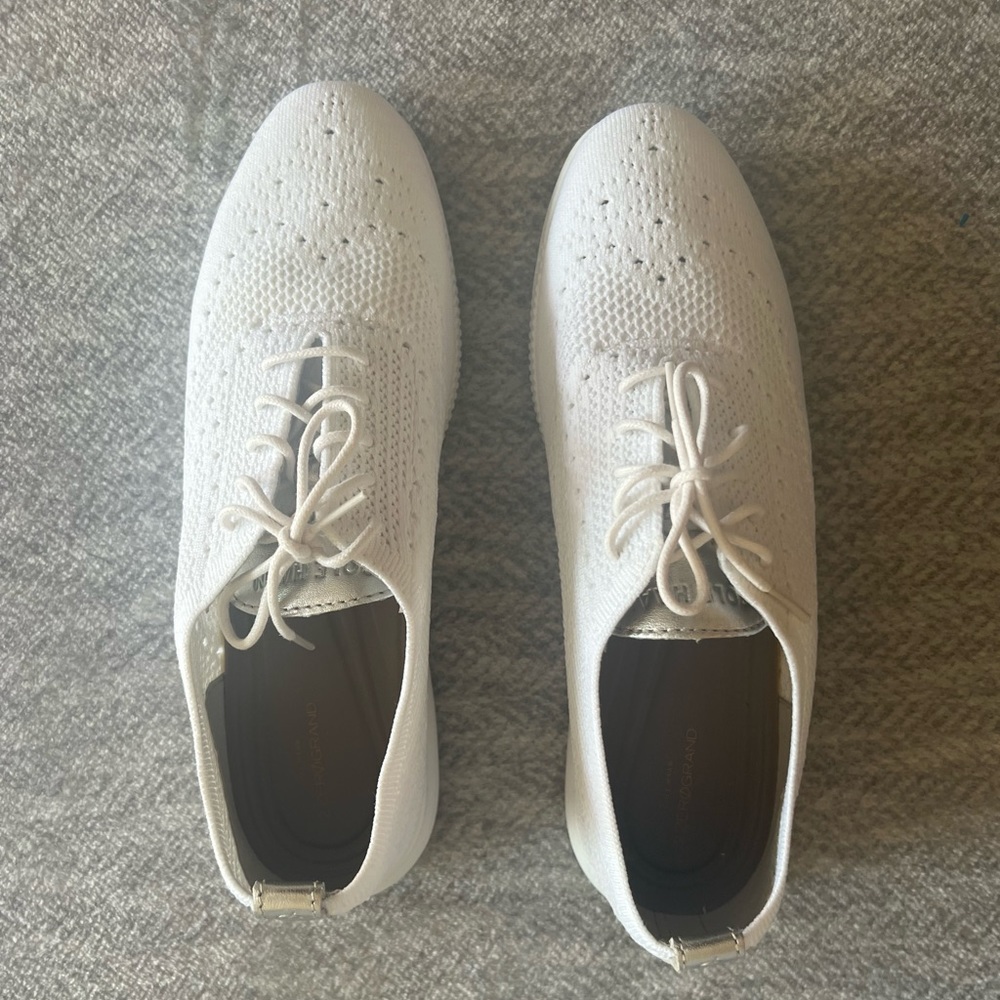 brand new Cole Haan women’s size 9.5 2. Zerogrand Stitchlite Oxford Knit